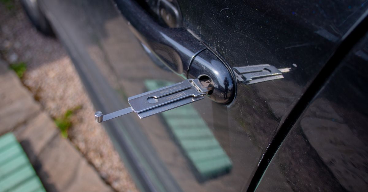 locksmith service technician — Birmingham Locksmith