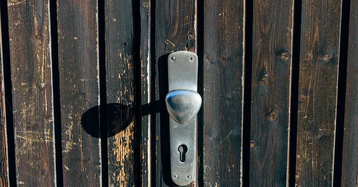 Door Knob & Deadbolt Installation: What the Right Hardware Actually Does for Your Security — Birmingham Locksmith